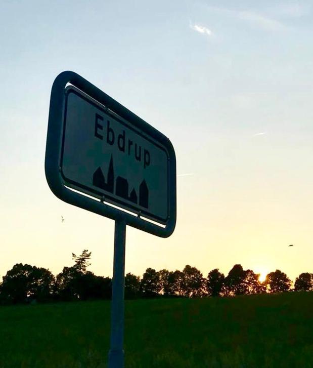 Retro Bolig - Fyldt Med Hygge! Ingen Luksus Lägenhet Kolind Exteriör bild